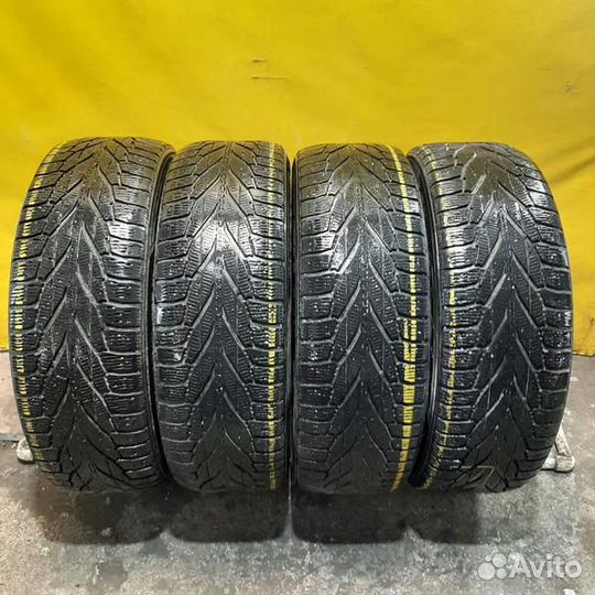 Nokian Tyres Hakkapeliitta R2 SUV 215/65 R17