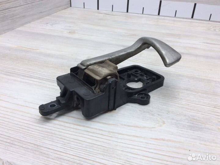 Ручка двери внутренняя задняя левая Hyundai Santa