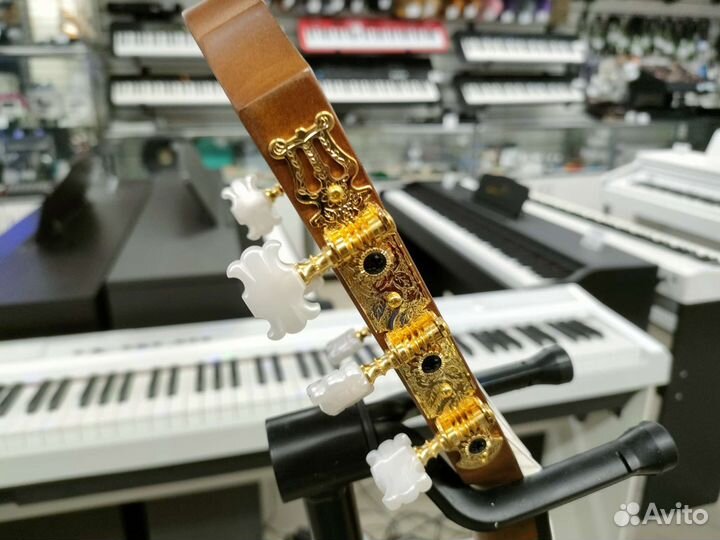 Гитара классическая Yamaha C70