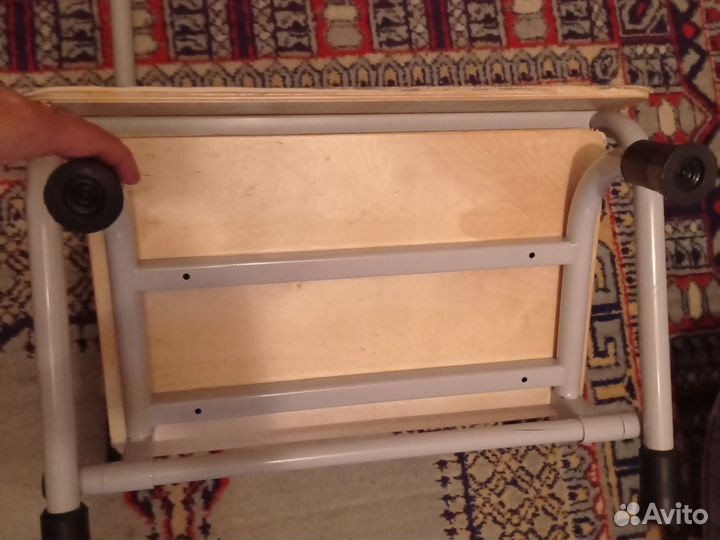 Ступенька для ванной