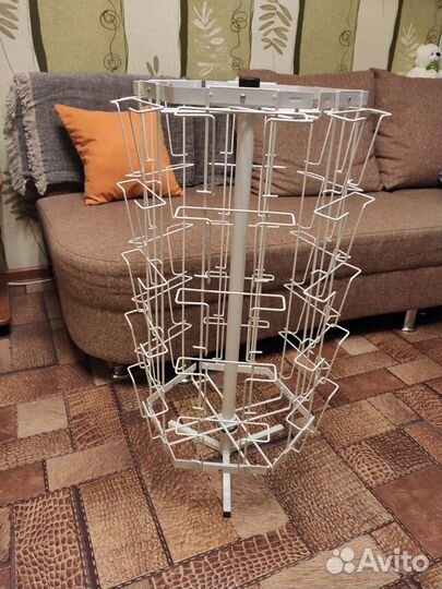 Вращающаяся стойка