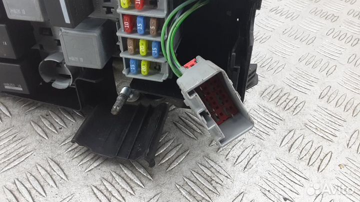 Блок предохранителей Volvo XC90