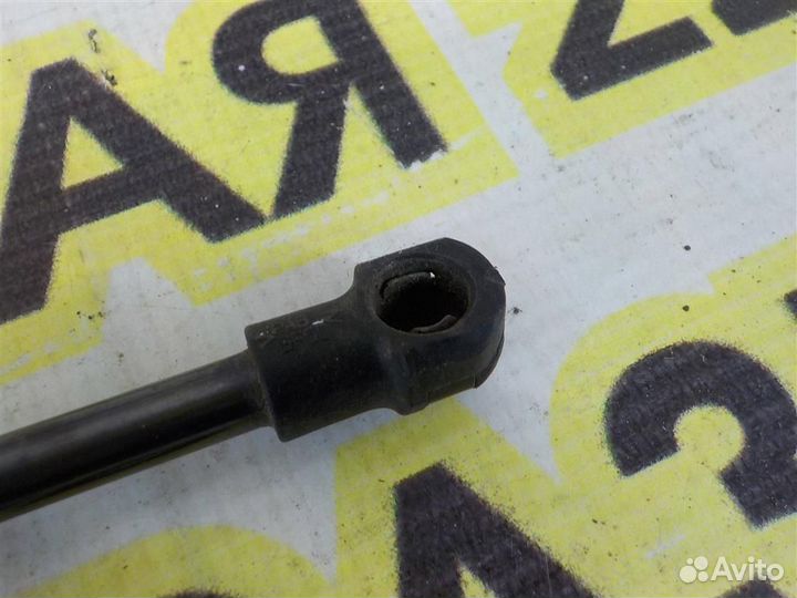 Амортизатор двери багажника Chevrolet Lacetti 200