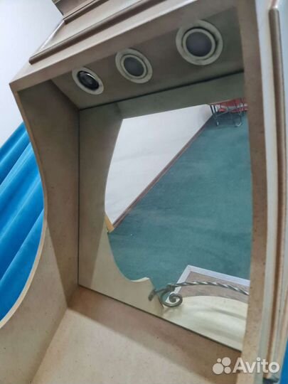 Полка настенная