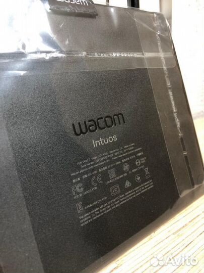 Графический планшет wacom Intuos S Bluetooth (CTL