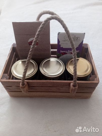 Ящик деревянный подарочный