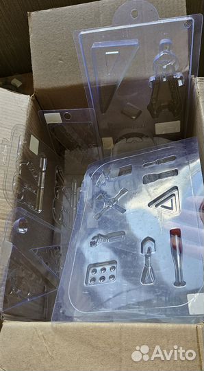 Пластиковые и силиконовые формы для шоколада