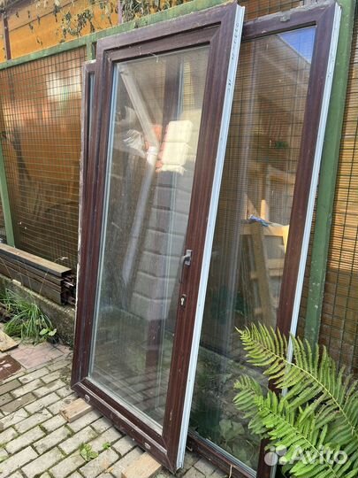 Дверь со стеклопакетом
