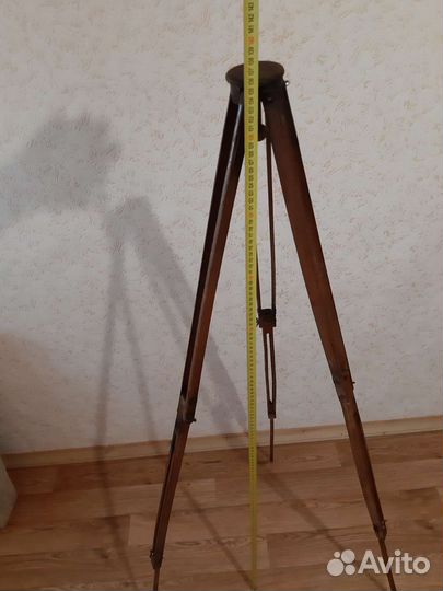 Тренога для фотоаппарата