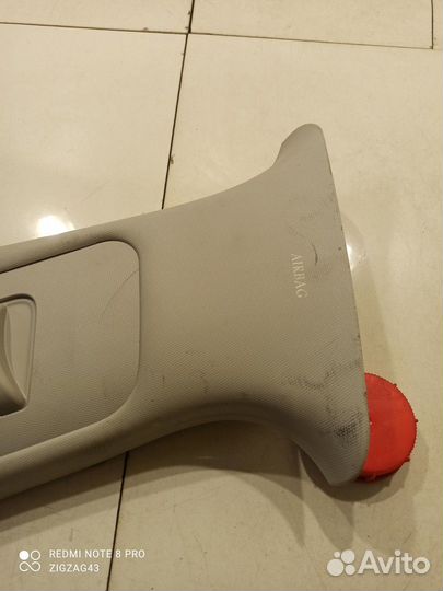 Обшивка центральной стойки (левая) (Kia K5 III)