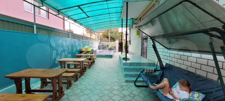 Комната 16 м² в > 9-к., 1/2 эт.