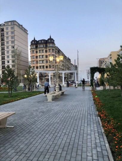 1-к. квартира, 40 м², 1/10 эт.