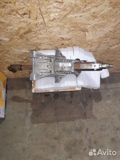 Рульевая колонка Ford Focus II хечбэк 2005-08 3 дв