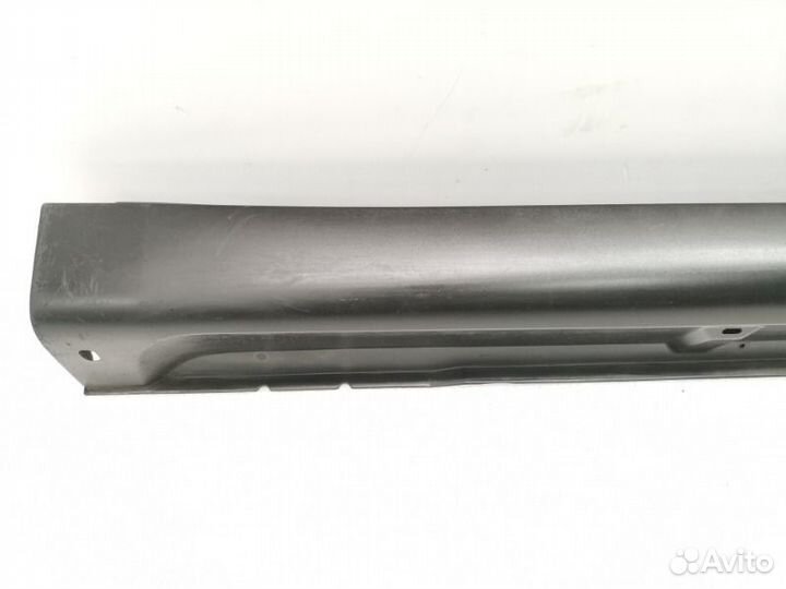 Накладка на порог правая Mitsubishi Outlander 3