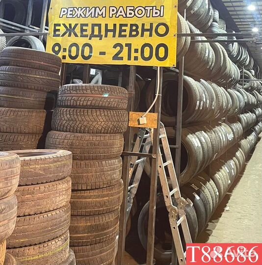 Nokian Tyres WR A4 215/40 R17 87Q