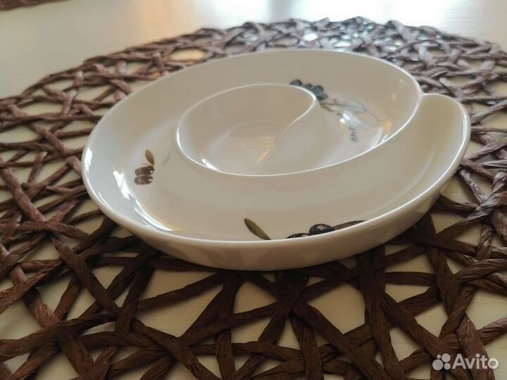 Менажница фарфоровая