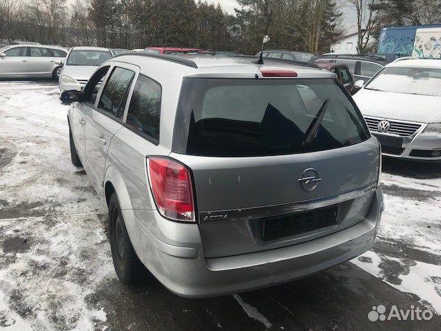 Разбор на запчасти Opel Astra H