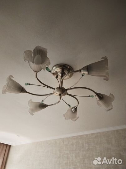 Люстра потолочная бу
