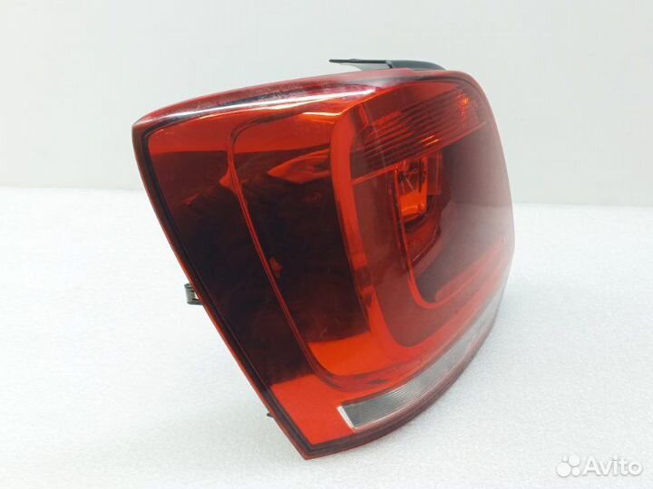 Фонарь задний левый Volkswagen Polo 5 2014