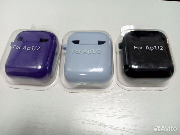 Чехлы для Apple AirPods