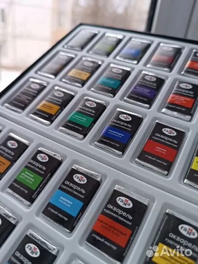 Акварель художественная Гамма 36 цветов новая