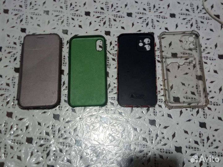 Чехлы на телефон