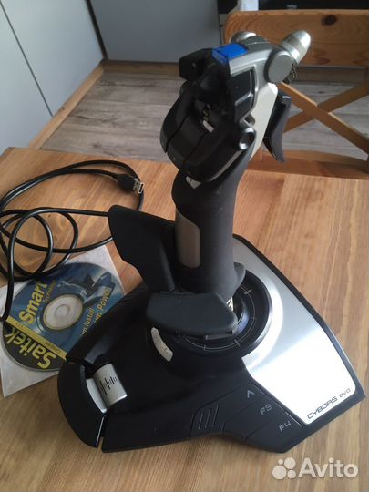 Джойстик Saitek Syborg EVO