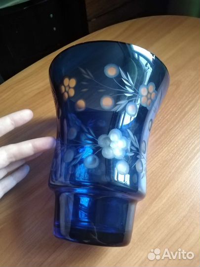 Ваза синее стекло