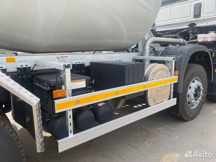 Автобетоносмеситель Daewoo Novus, 2023