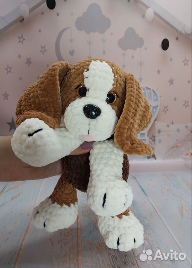 Вязаная игрушка собака