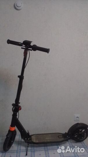 Самокат для взрослых бу. Продаются 4т. р