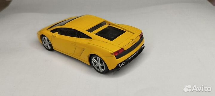 Модель 1/43 Lamborghini