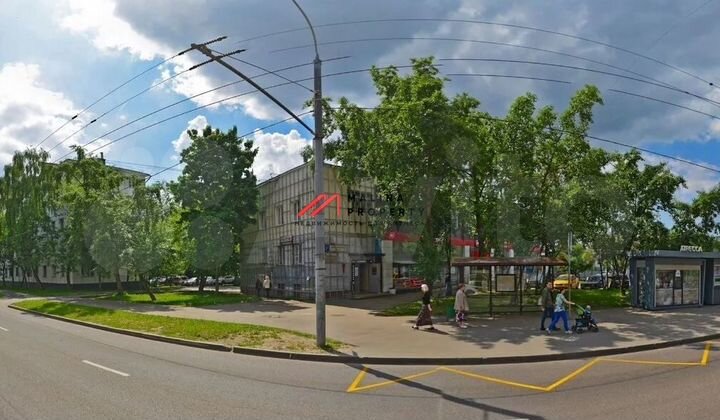 Продам торговое помещение, 1100 м²