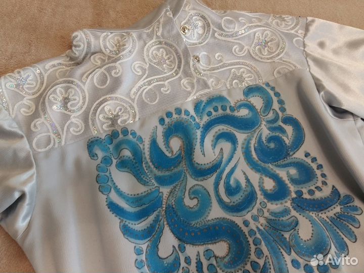 Концертный костюм