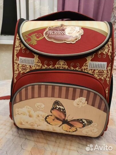 Ранец школьный для девочки