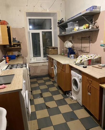 Комната 16 м² в 5-к., 3/5 эт.