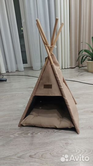 Домик-лежанка для кошки или собачки мелких пород