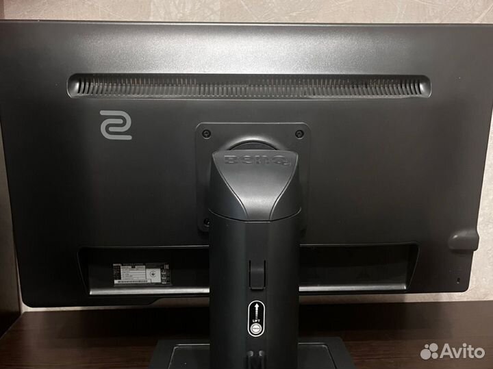 Монитор Benq zowie xl2411p
