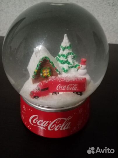 Новогодний шар coca-cola