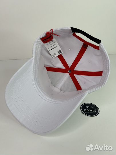 Кепка / бейсболка hugo белая