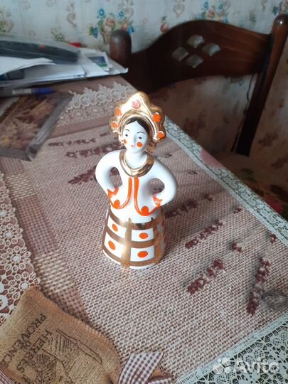 Фарфоровые статуэтки