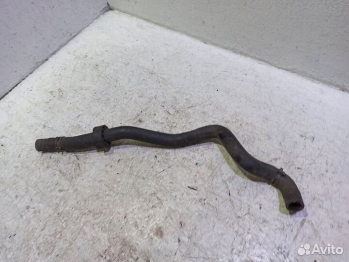 Патрубок системы охлаждения