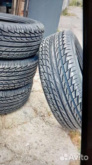 Accelera Accelera 225/60 R18