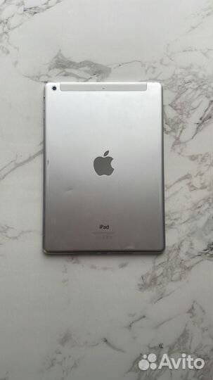 iPad air 32gb Wi-Fi +Cellular Silver