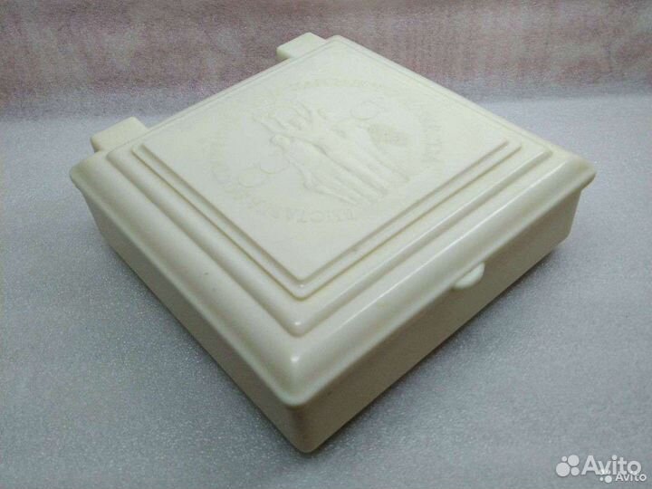 Шкатулка ВДНХ ссср. Винтаж. 60 годы. Карболит