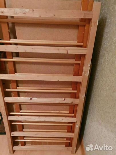 Детская кровать с матрасом