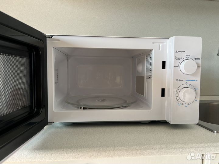 Микроволновая печь Midea