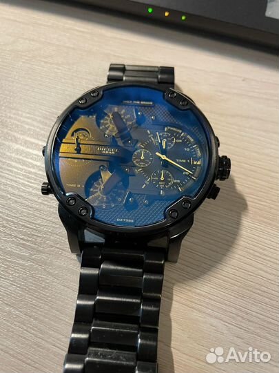 Часы diesel DZ7395