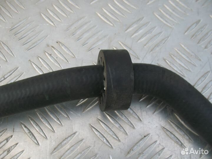 Патрубок охлаждения BMW X5 E53 M54B30 2002г