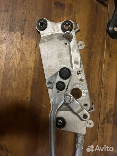 Трапеция стеклоочистителя VW Touareg 2005 г.в